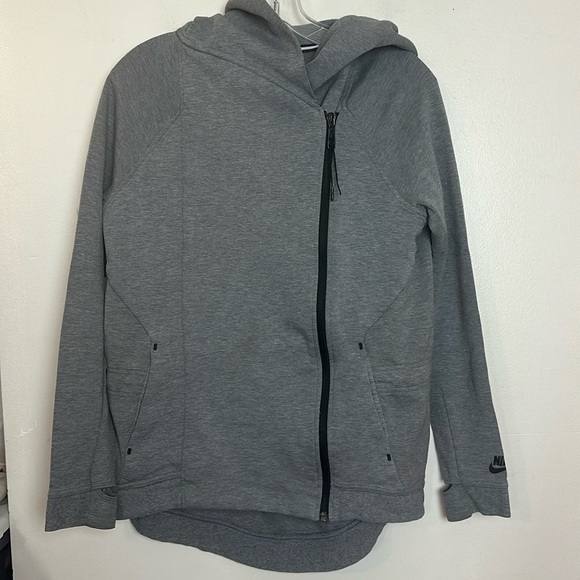 Nike Sportswear Tech Fleece Zip Up Oversized Hoodie in Cape Carbon Heather - Picture 7 of 16